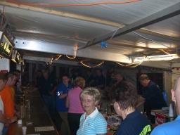 som06